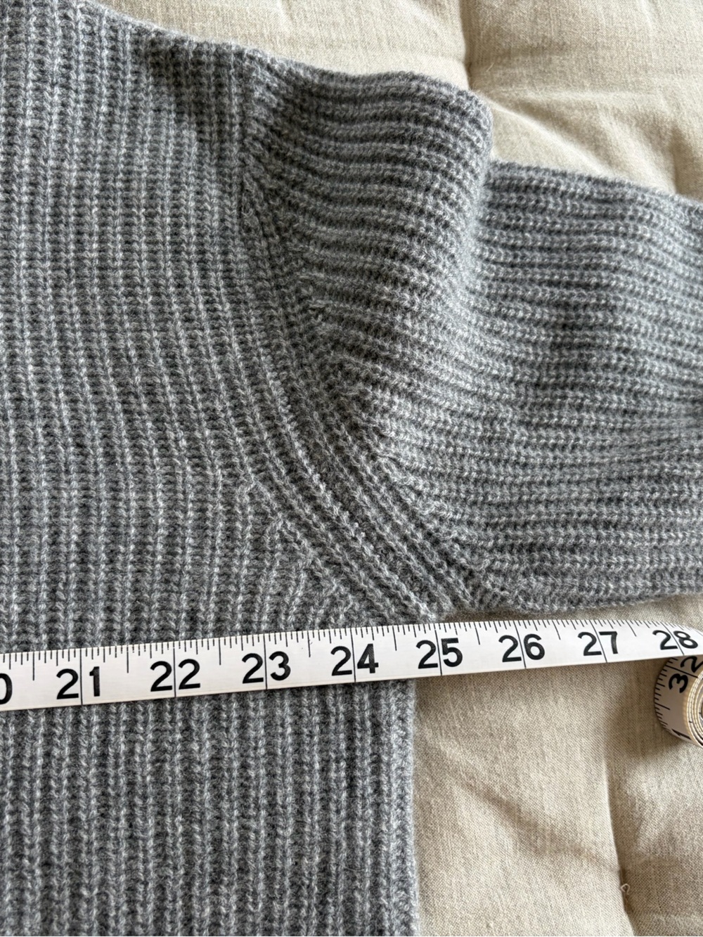 NWT MONGOLIAN CASHMERE OVERSIZED BOYFRIEND CARDIGAN SWEATER, XS - Picture 6 of 10